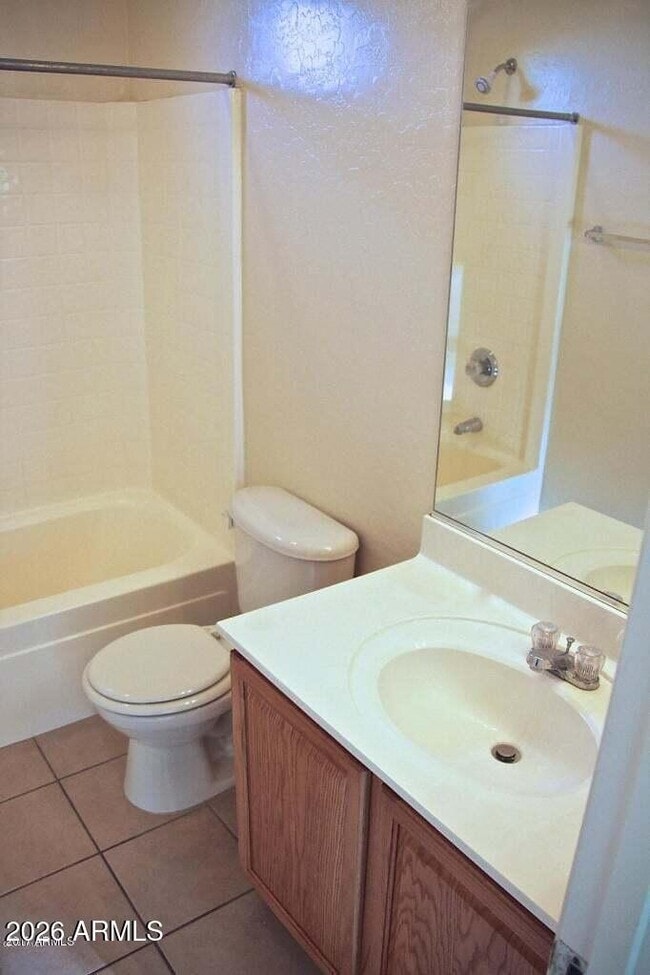 Building Photo - 1918 E Harrison St