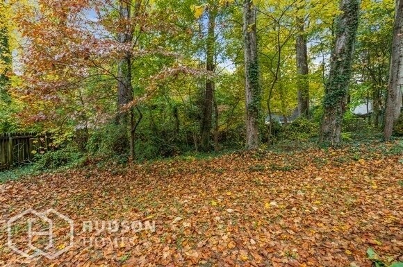 Building Photo - NOW AVAILABLE! -  2660 Ashley Dr, Marietta...