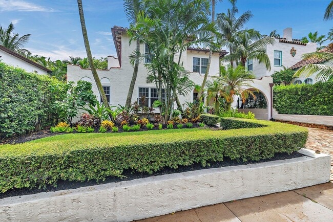 Building Photo - 710 Claremore Dr