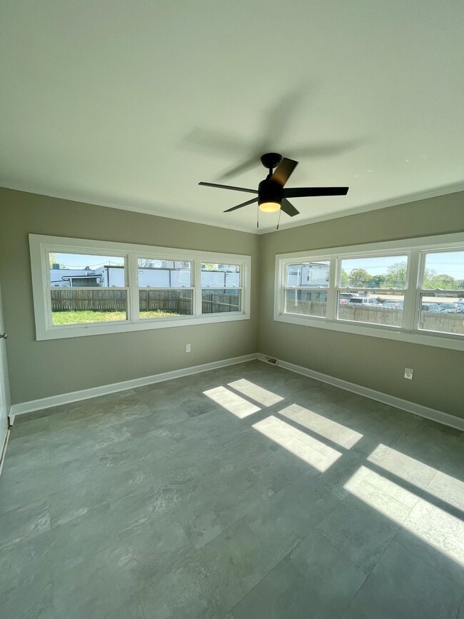 Building Photo - 63 Shelor Dr