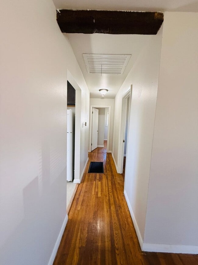 Building Photo - Completely Updated 3 Bedroom Home in Ferguson