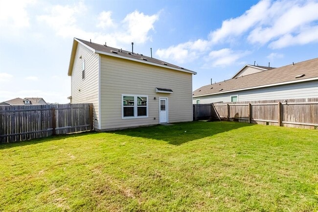 Building Photo - 415 Geode Glen