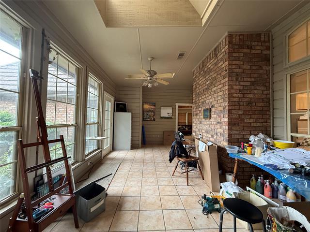 Building Photo - 500 Evergreen Dr