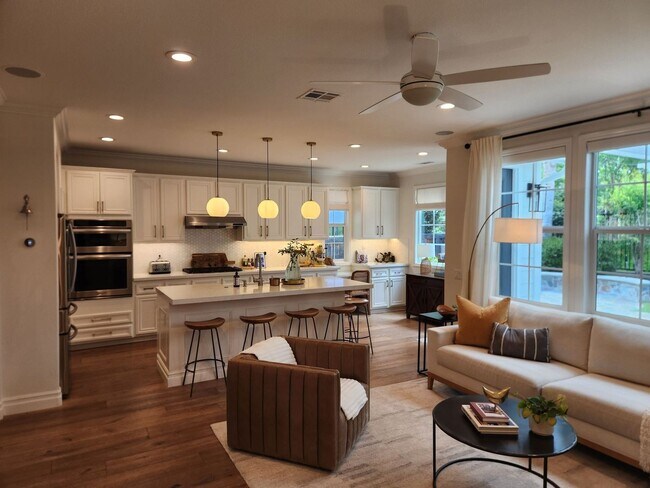 Building Photo - Highly Upgraged Ladera Ranch Home