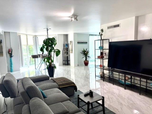 Building Photo - 2870 Pharr Ct S Northwest