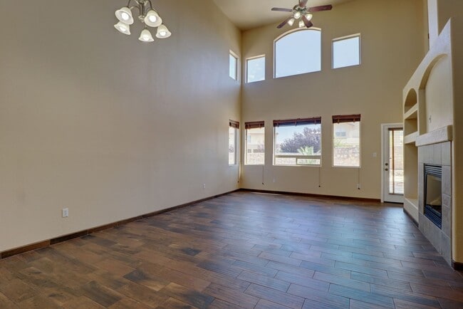 Building Photo - 2484 Gila Bend Loop