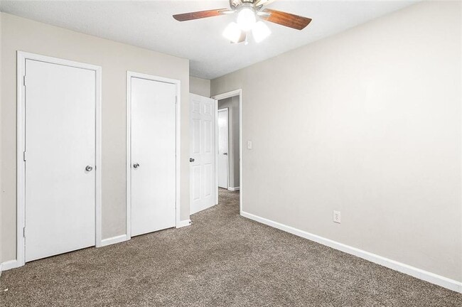 Building Photo - 1185 Oak Villas Ct NW