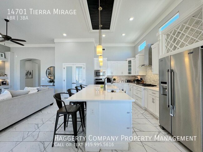 Building Photo - 14701 Tierra Mirage Ave