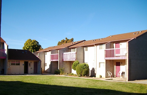 Building Photo - Indiana Manor