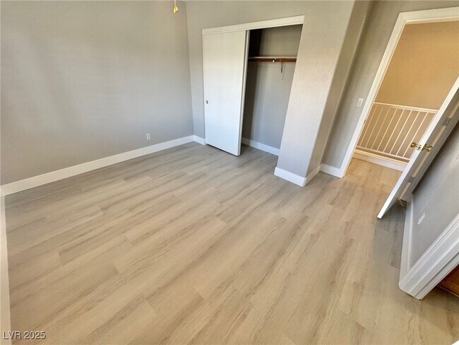 Building Photo - 4330 Spruce Grove St