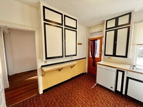 Building Photo - The Remington (BR-LN-KB)