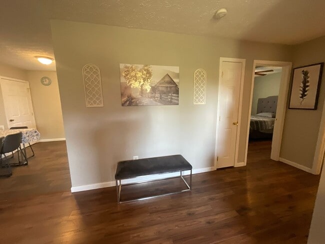 Building Photo - Furnished Home - White Pine, Tennessee