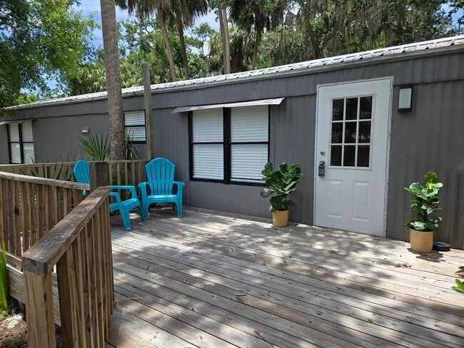 Building Photo - 960 N Rock Crusher Rd