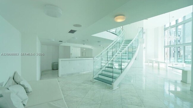 Building Photo - 350 S Miami Ave