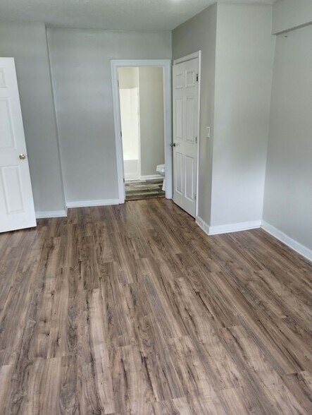 Building Photo - 820 State Rd S-38-225