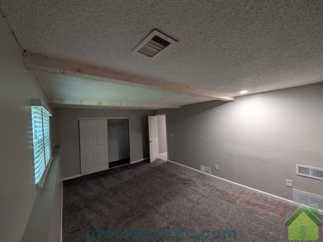 Building Photo - 9180 W 78th Terrace