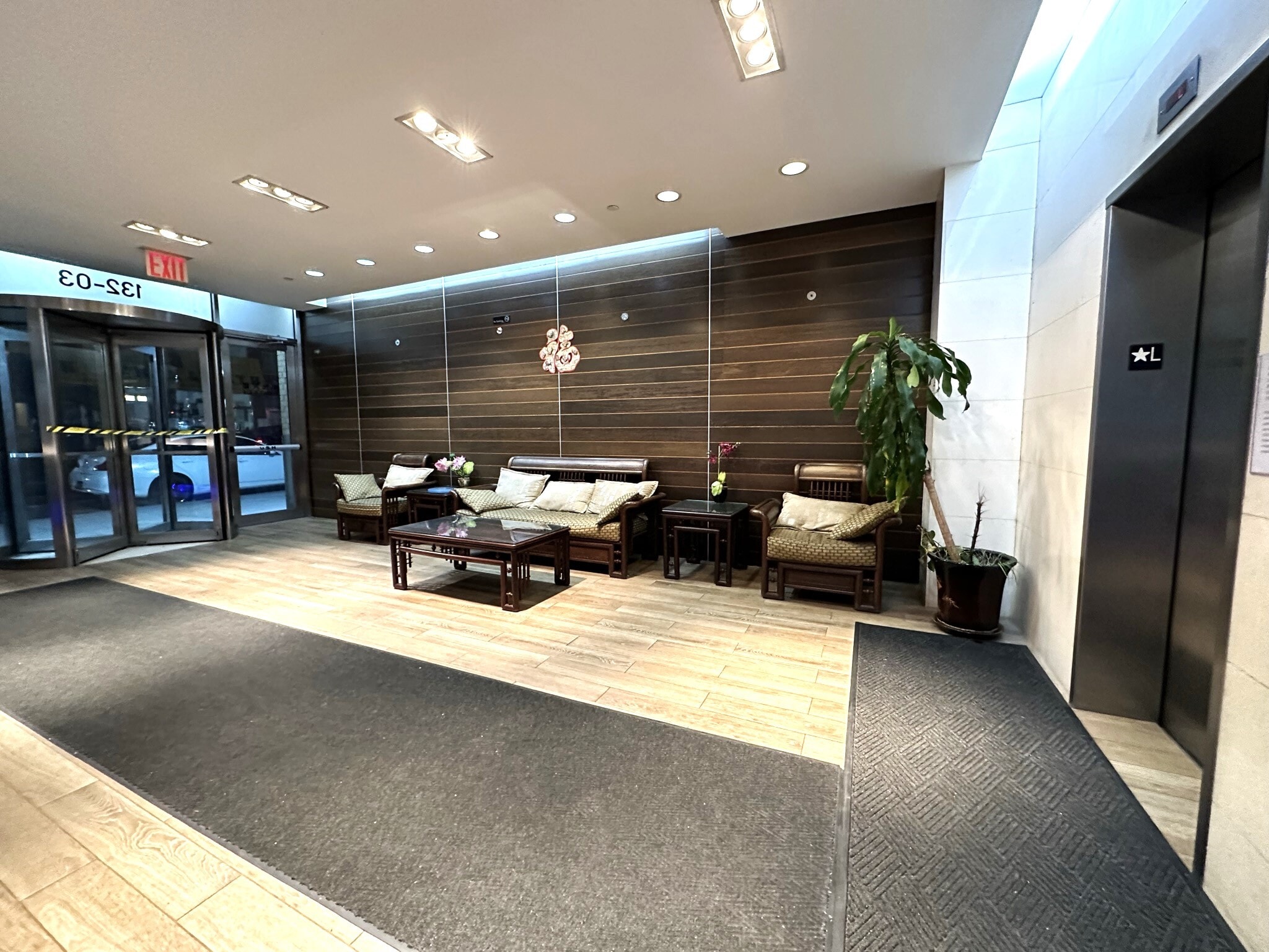 Building Photo - 13203 Sanford Ave