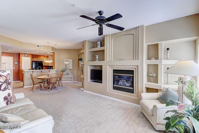 Building Photo - 14000 N 94th St