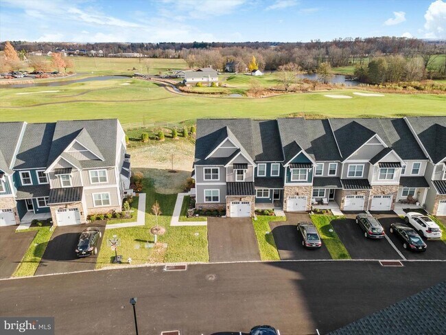 Building Photo - 25 Copper Ct