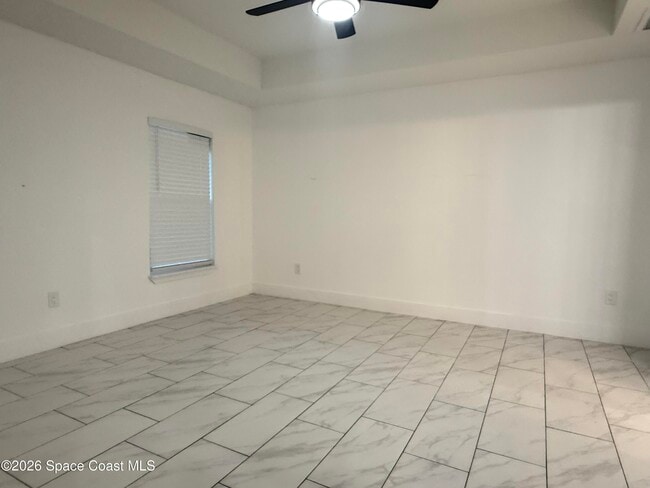 Building Photo - 1013 Hammacher Ave SW