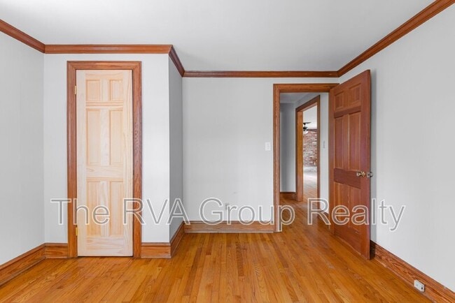 Building Photo - 36 Ferndale Drive