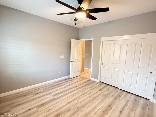 Building Photo - 2759 Foxtail Creek Ave