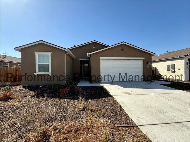 Primary Photo - Gorgeous 4 Bed/2 Bath SW Bakersfield Home ...