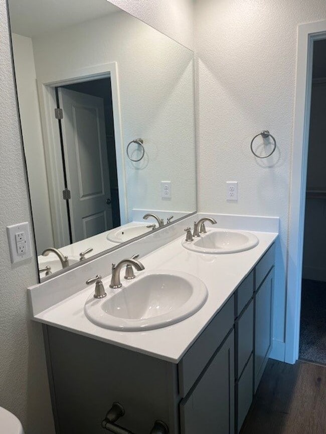 Building Photo - Welcome Home