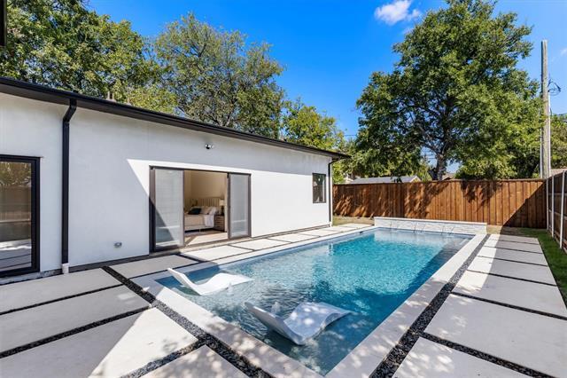 Building Photo - 7718 Roper St