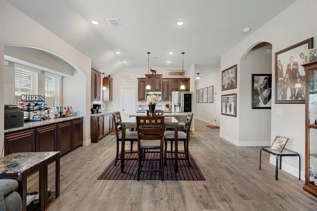 Building Photo - 4836 Hazy Hollow Ln