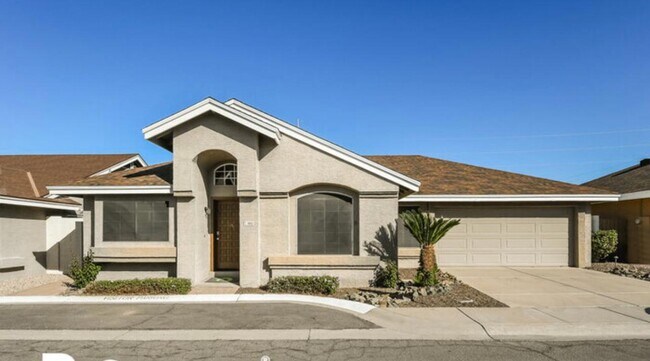 Primary Photo - 1102 E Villa Theresa Dr