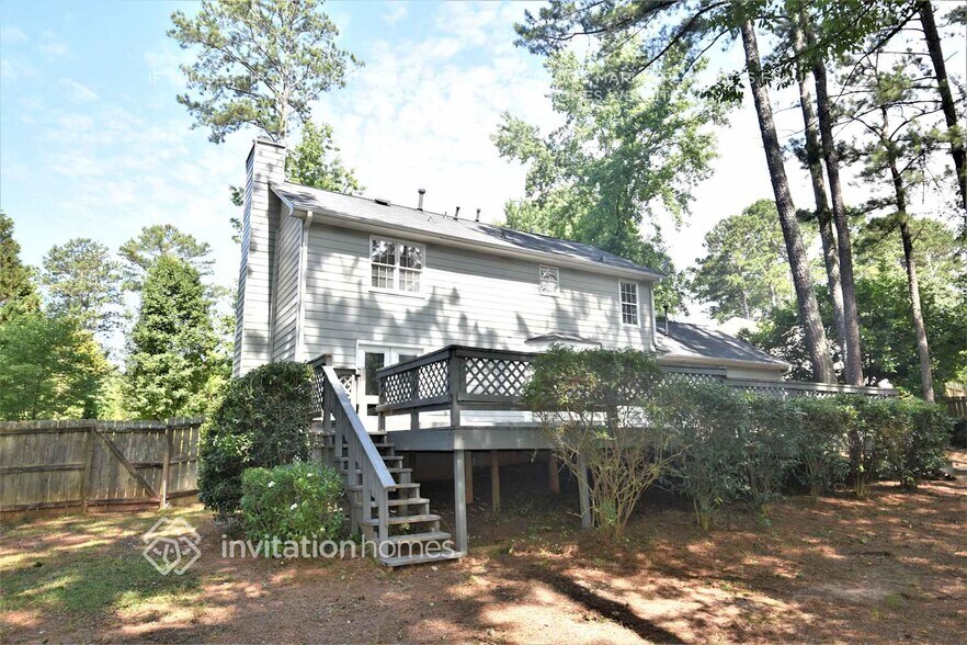 Building Photo - 125 Astwood Ct