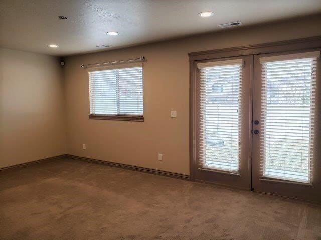 Building Photo - 2 Weeks Free on This Beautiful 4-Bed, 3-Bath Home for Rent in West Haven!