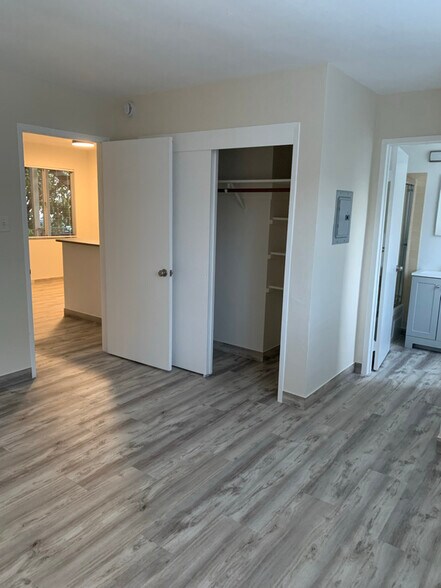 Building Photo - 18 Pacheco St