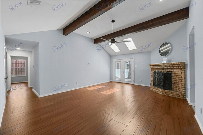 Building Photo - 7136 Vinland St