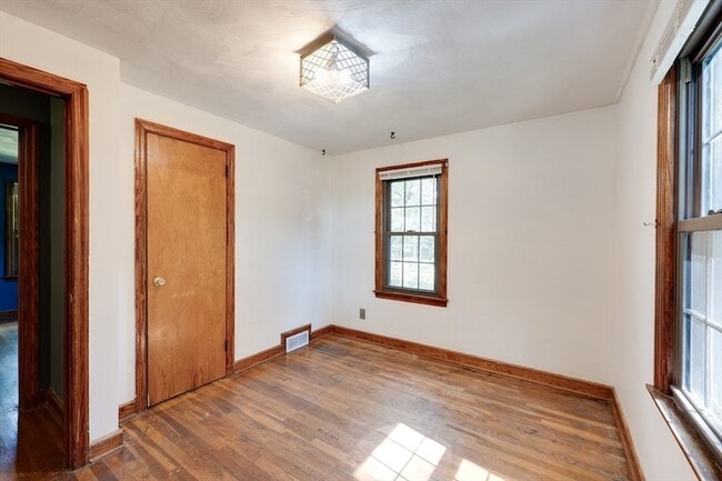 Building Photo - 69 Aldrich Dr
