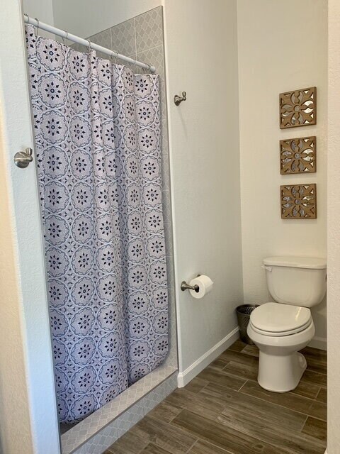 Building Photo - "Gorgeous 4-Bedroom, 2 Bathroom Pool Home ...