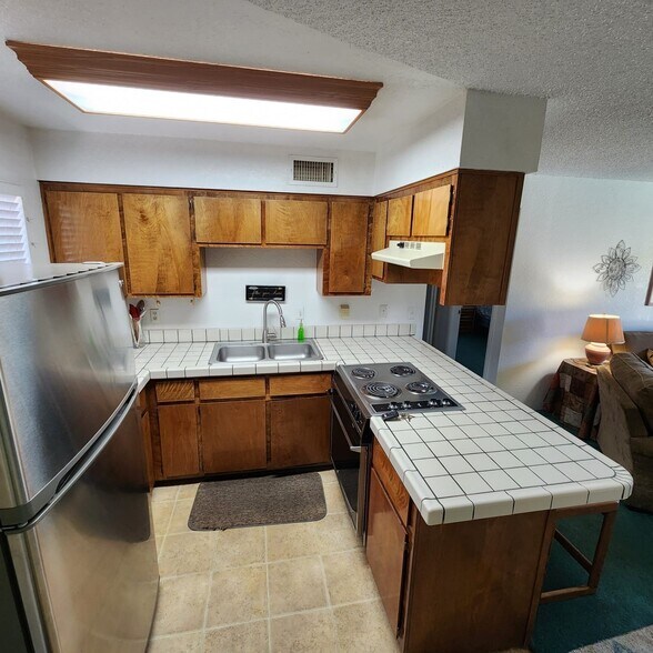 Building Photo - 276 Lake Havasu Ave