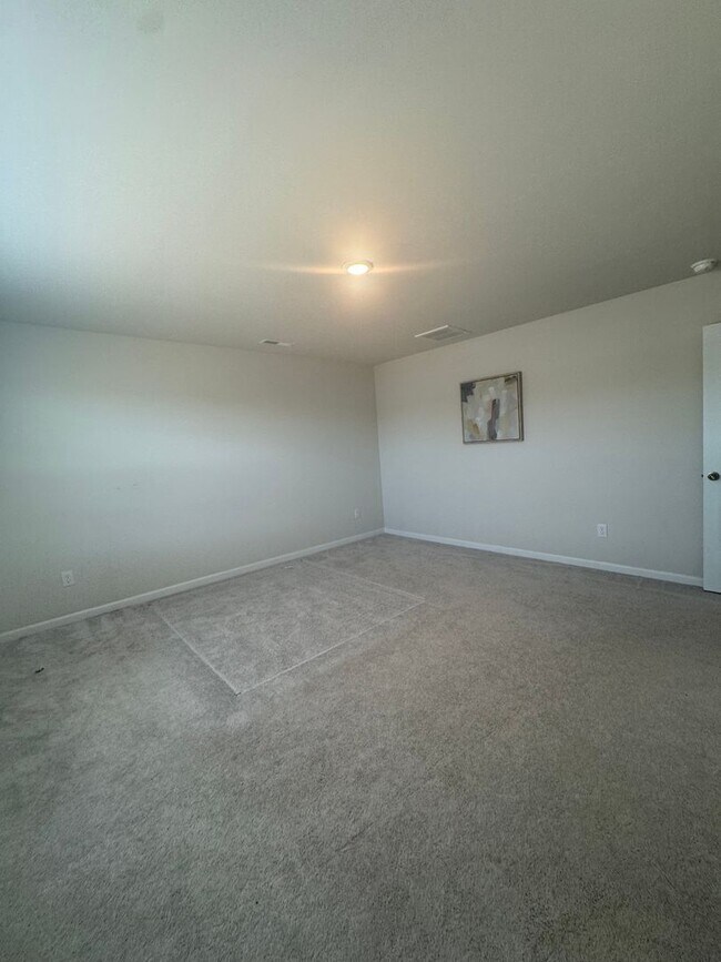 Building Photo - Statesville Rental: New 3BR Home w/ Pool Access & High-Speed Internet