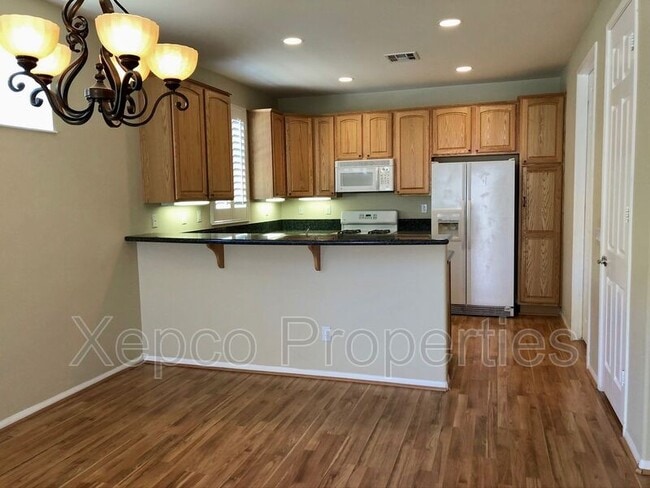 Building Photo - 1170 Wisteria Way