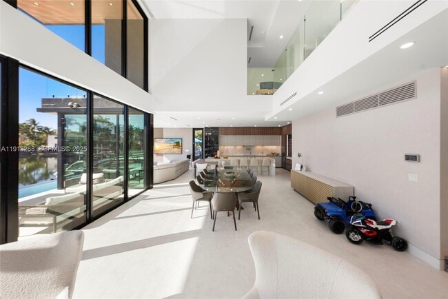 Building Photo - 1102 Washington St