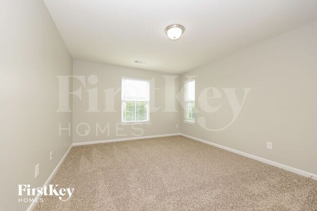 Building Photo - 2652 Candlewick Ct