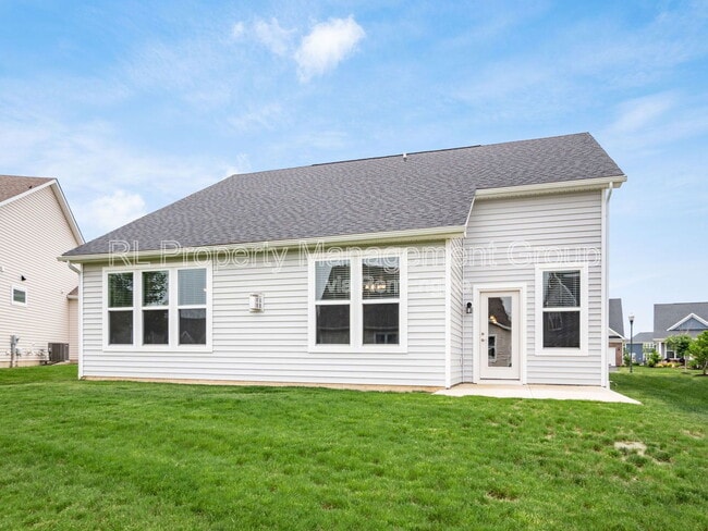 Building Photo - 126 Solstice Rd