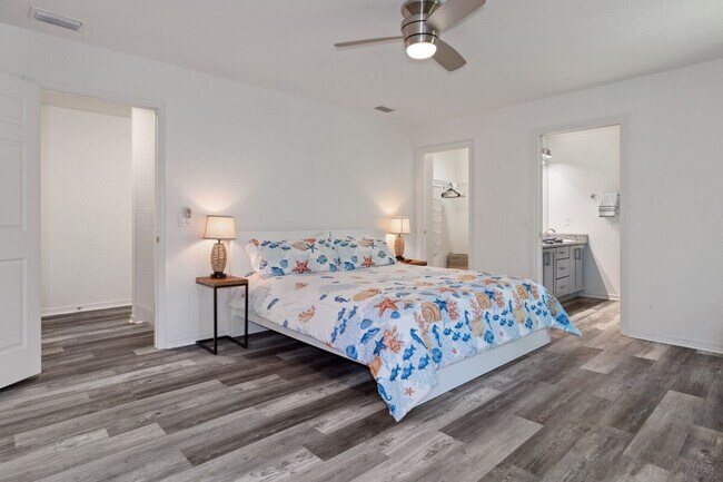 Building Photo - 10229 W Middleburg Loop