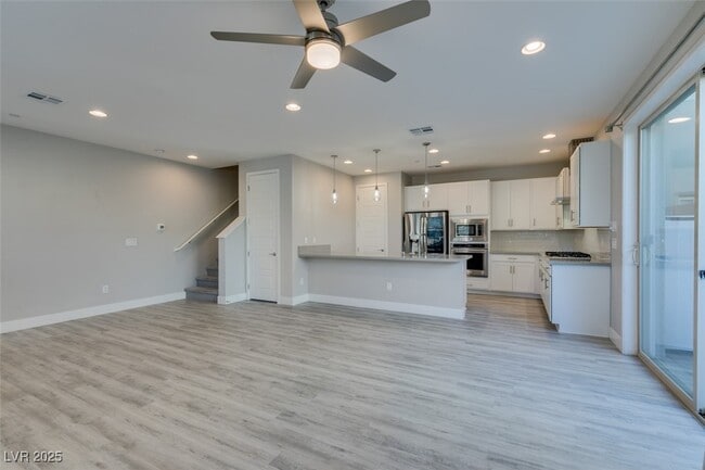 Building Photo - 11323 Gravitation Dr