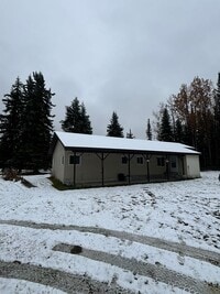 Building Photo - 3184 Badger Rd