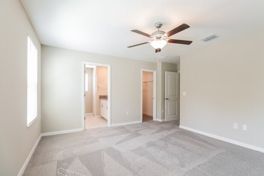 Building Photo - 7317 Spring Snowflake Ave