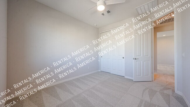 Building Photo - 17611 W Missouri Ave