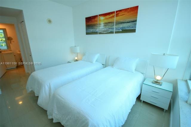 Building Photo - 950 Brickell Bay Dr