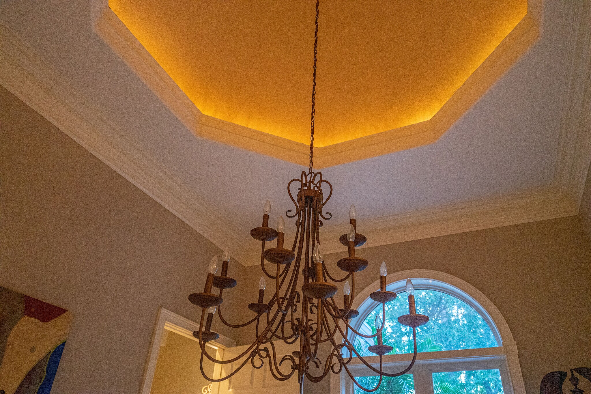 ceiling of Dining Room - 1 Turkey Hill Ln